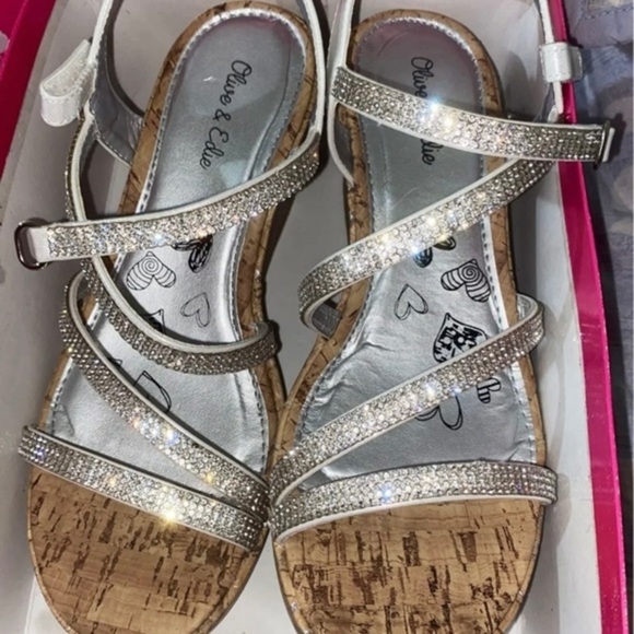 COPY - ELLISHA WEDGE SANDAL Wedge Heels Girls Youth Kids Embellished Sequin Pro… - Picture 4 of 4